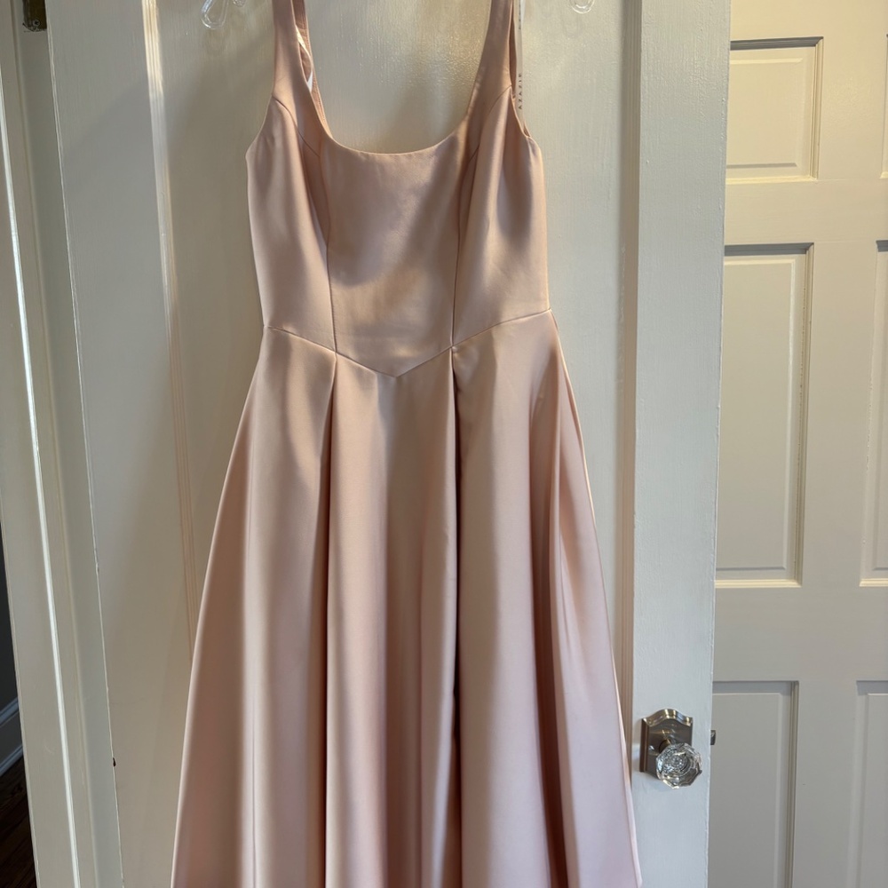 Dress - Picture 4 of 4
